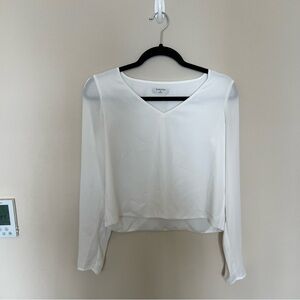 Aritzia Babaton Murphy Long Sleeve Blouse in White, Size XS